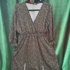 Boohoo Black Long Sleeve Cream Dot Wrap Dress